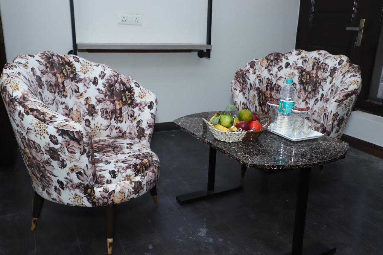 Lyf Corporate Suites - Noida Sector 19 외부 사진