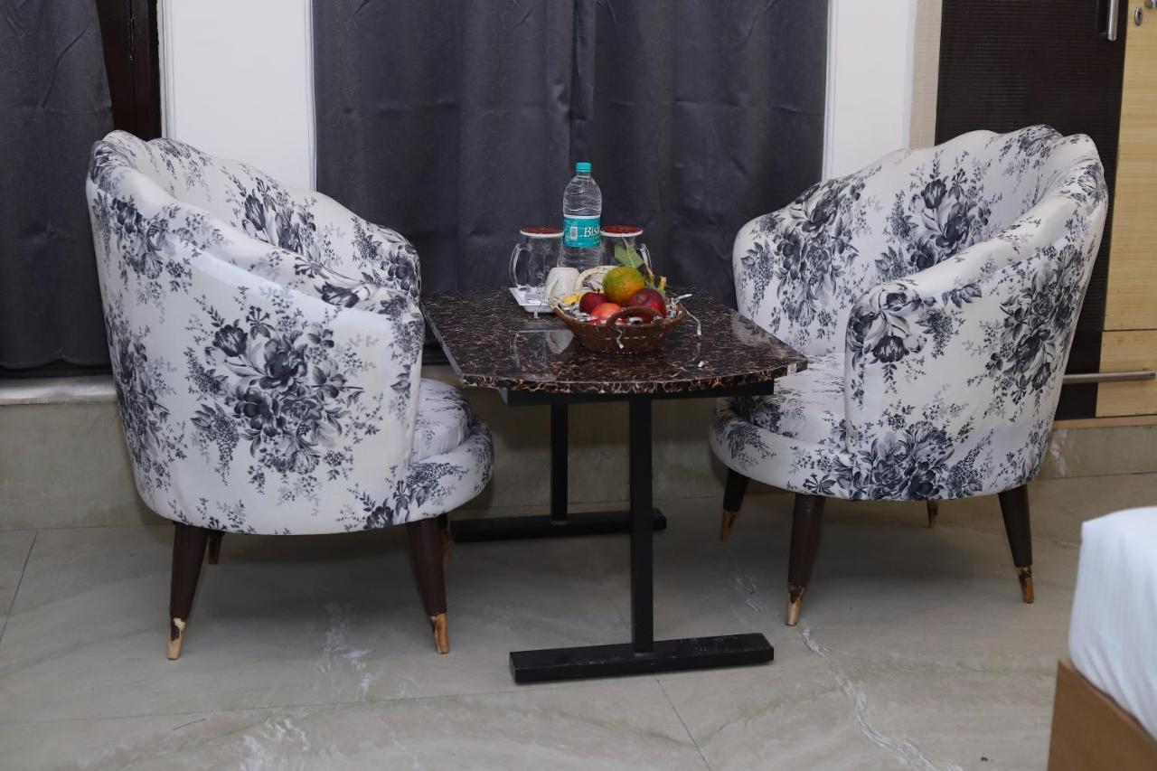 Lyf Corporate Suites - Noida Sector 19 외부 사진