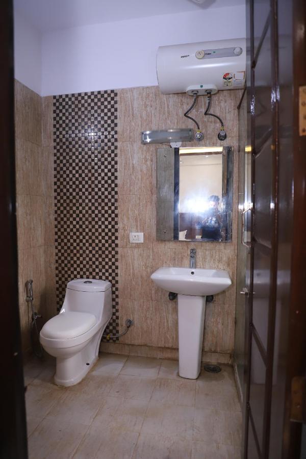 Lyf Corporate Suites - Noida Sector 19 외부 사진