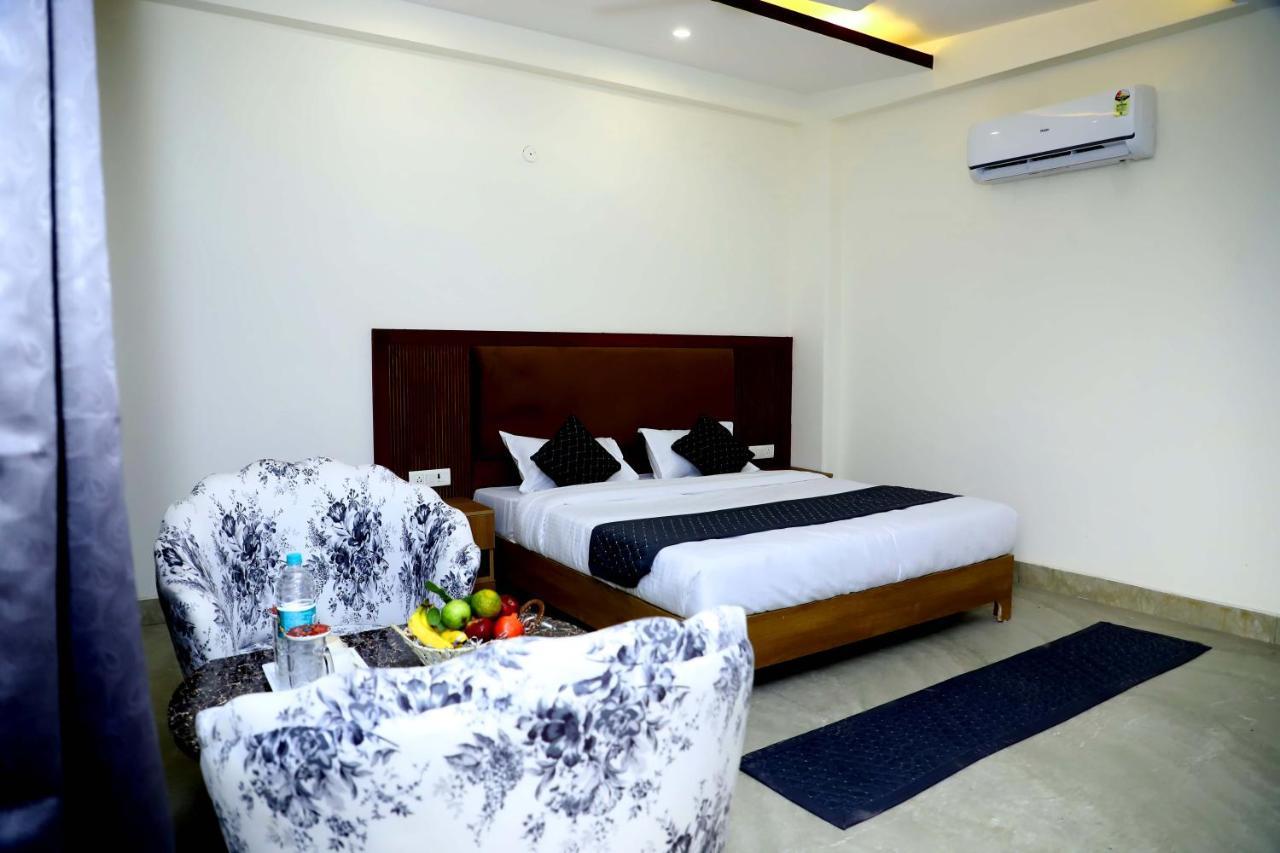 Lyf Corporate Suites - Noida Sector 19 외부 사진