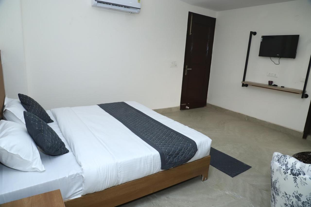 Lyf Corporate Suites - Noida Sector 19 외부 사진